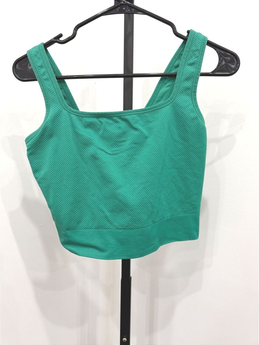 All in Motion Green Athletic Crop Tank Top Size L